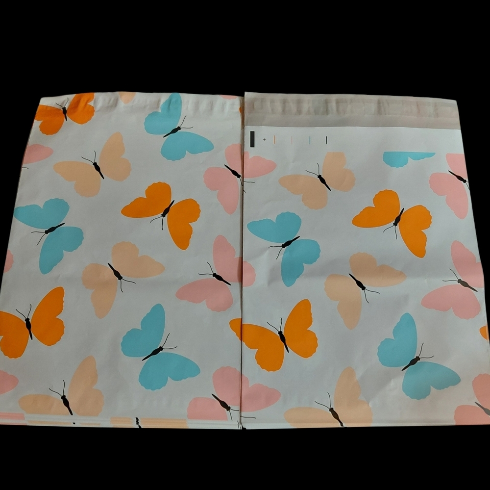 20ct. 10x13 Polymailers Random Thank You Cards/Stickers - Picture 3 of 7